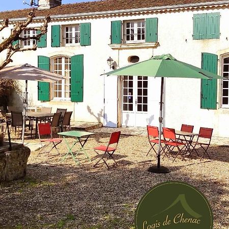 Logis De Chenac - Chambres Et Table D'Hotes Chenac Saint Seurin d'Uzet 外观 照片