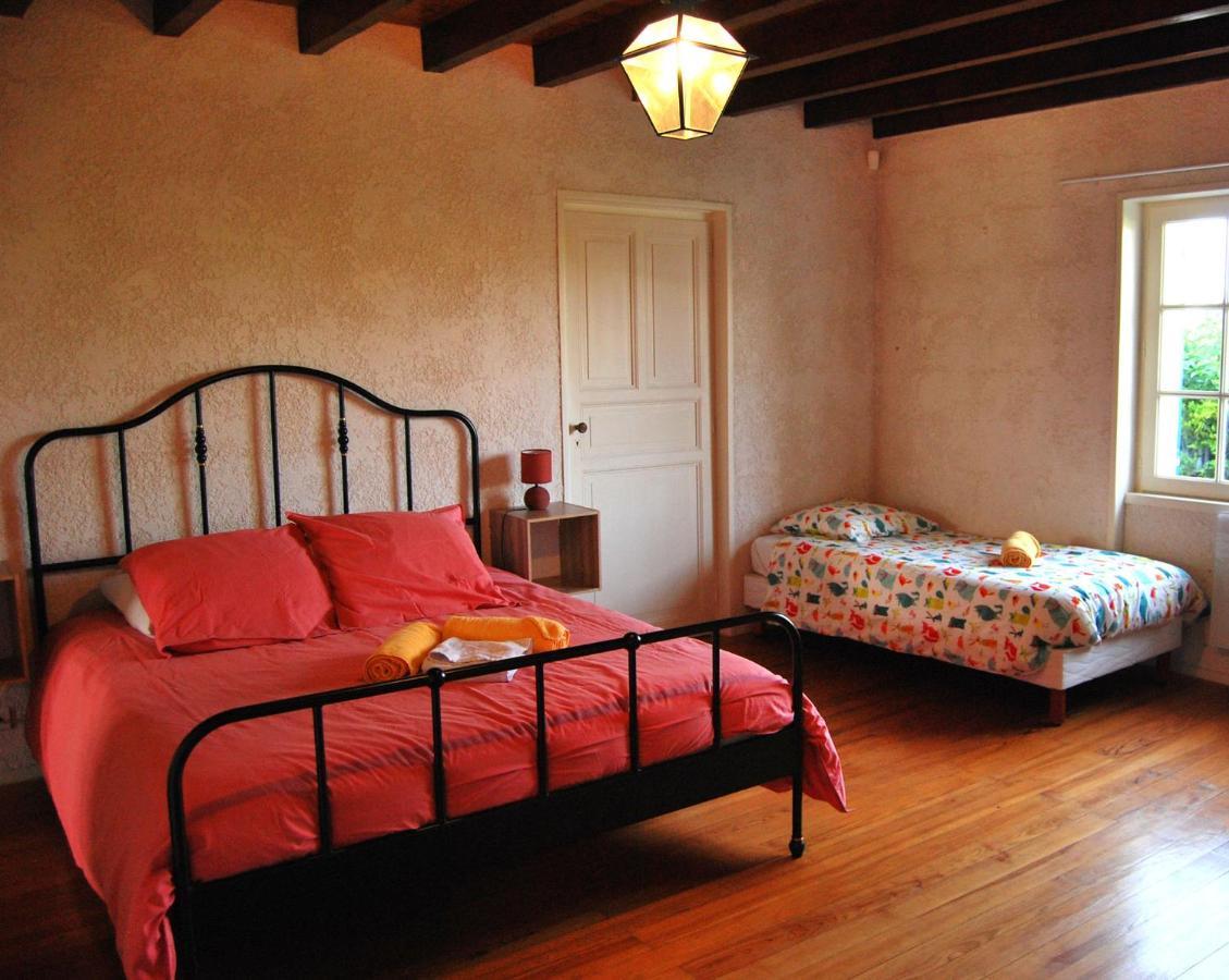 Logis De Chenac - Chambres Et Table D'Hotes Chenac Saint Seurin d'Uzet 外观 照片