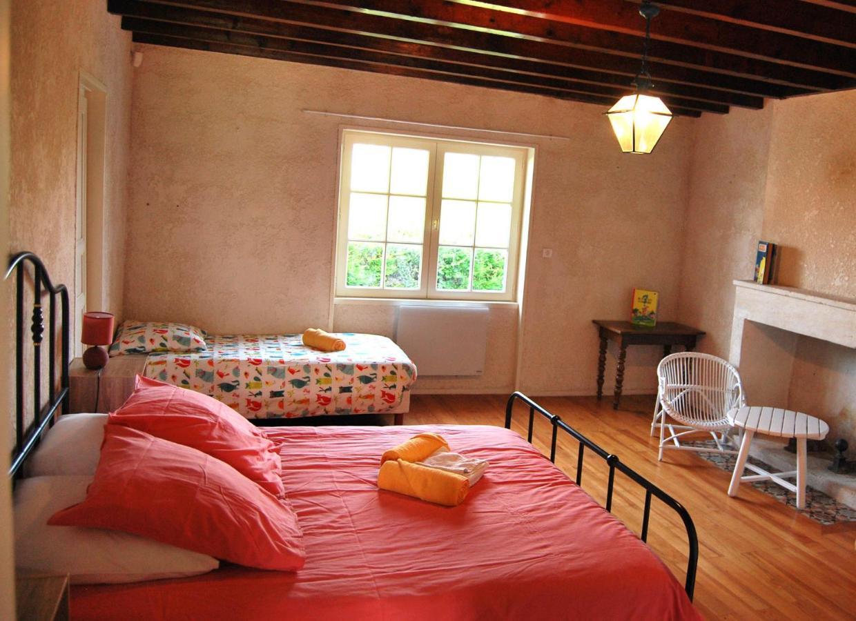 Logis De Chenac - Chambres Et Table D'Hotes Chenac Saint Seurin d'Uzet 外观 照片