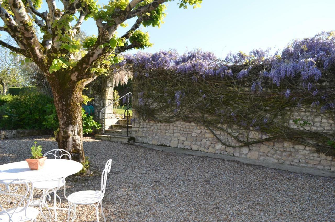 Logis De Chenac - Chambres Et Table D'Hotes Chenac Saint Seurin d'Uzet 外观 照片